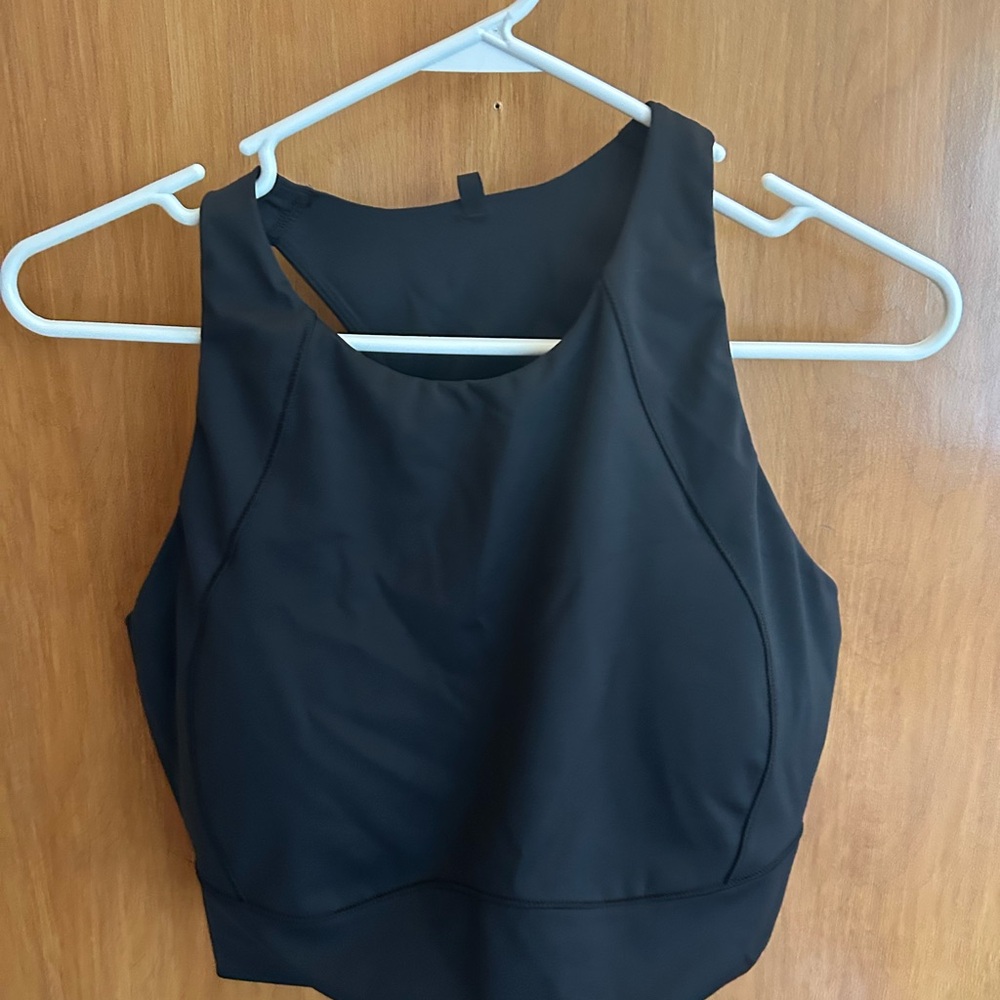 Alia Black Fitted Crop Tank Top